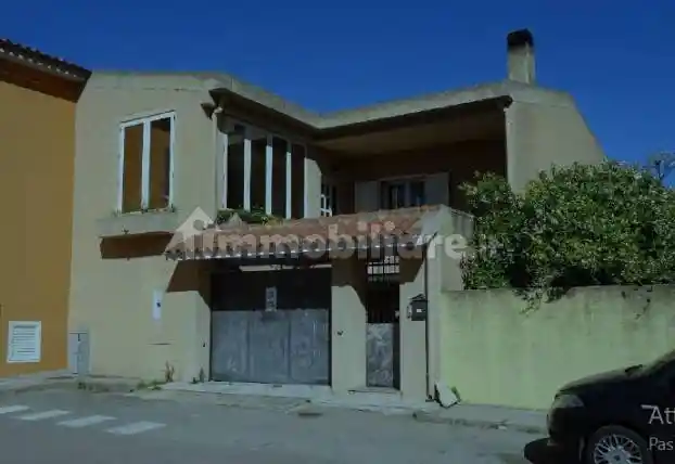 Casa indipendente in vendita a Arzachena