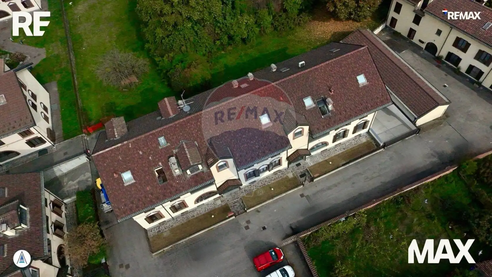 Trilocale via Giuseppe Garibaldi 18, Casarile - foto 2