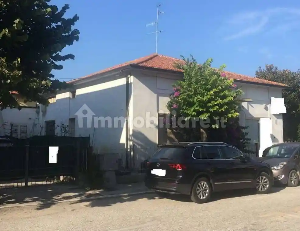 Appartamento all'asta via Metauro, Martinsicuro - foto 2