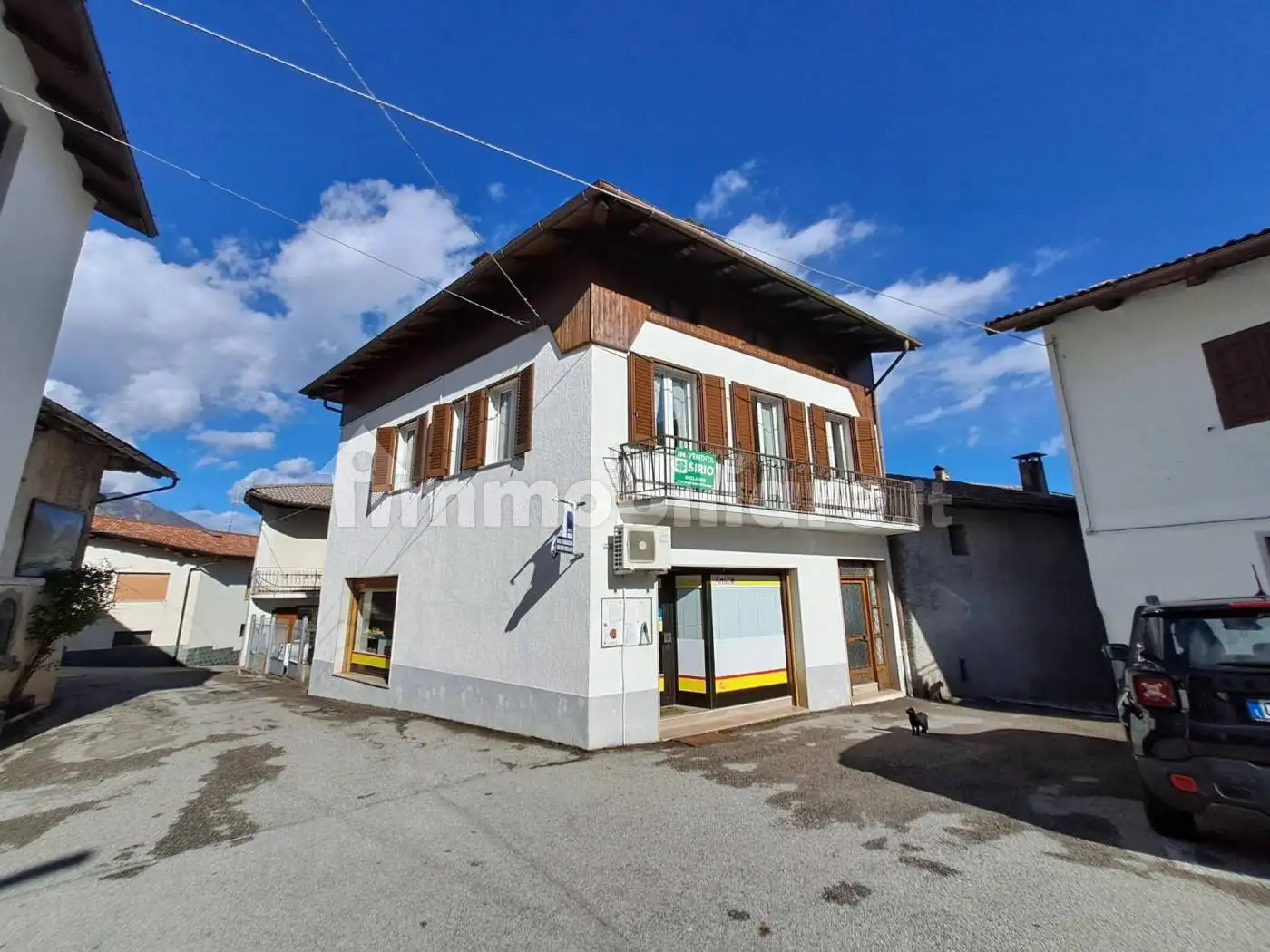 Villa in vendita a Preone