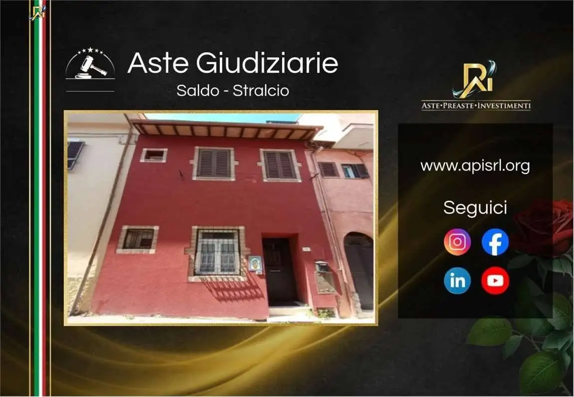 Appartamento in asta a Colonna