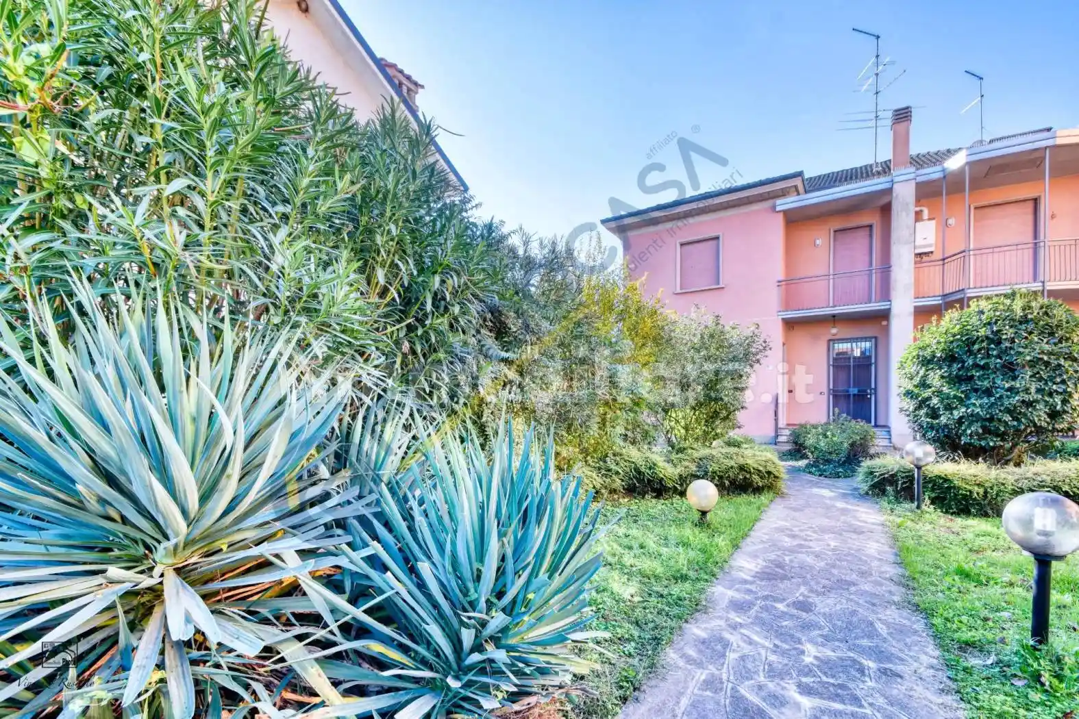 Villa in vendita a Limbiate