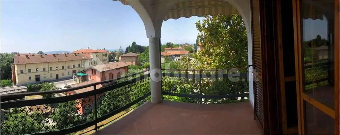 Appartamento via Piave, 12, Comerio - foto 3