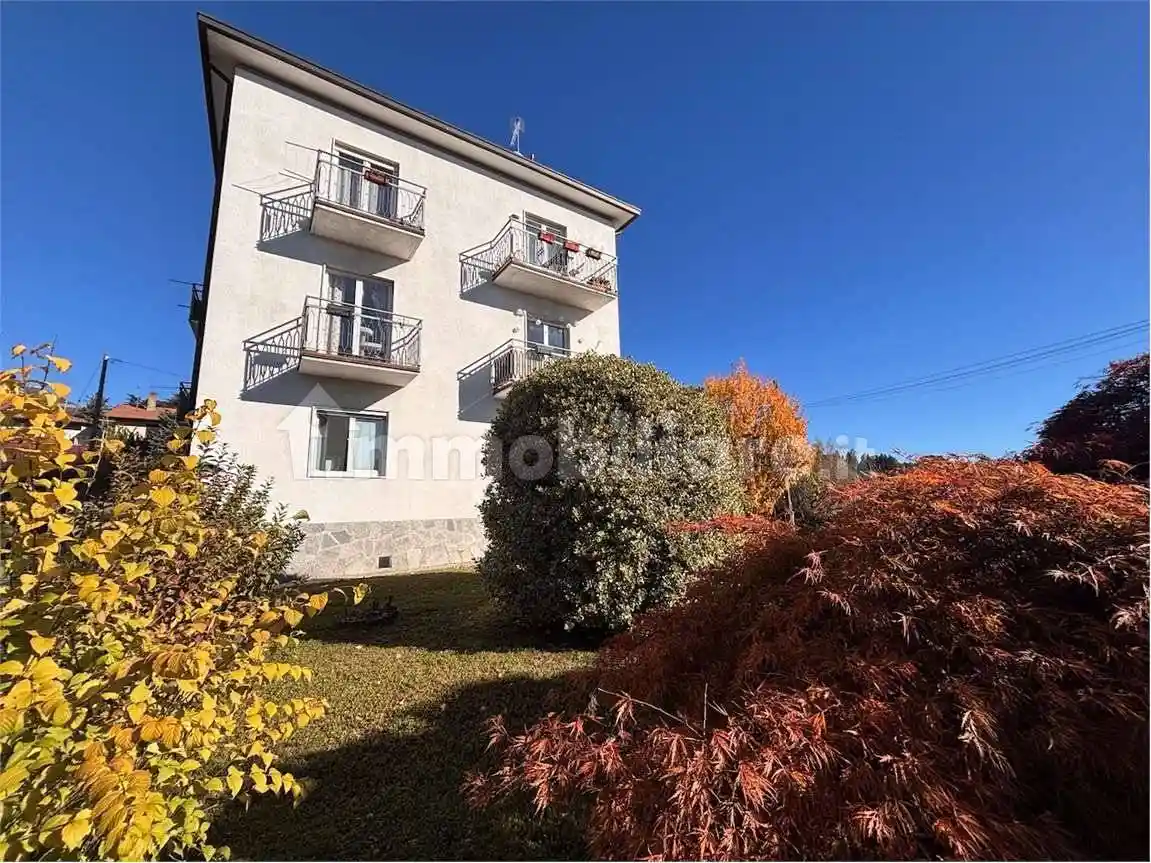 Trilocale via Cruso, 2, Centro, Casciago - foto 2