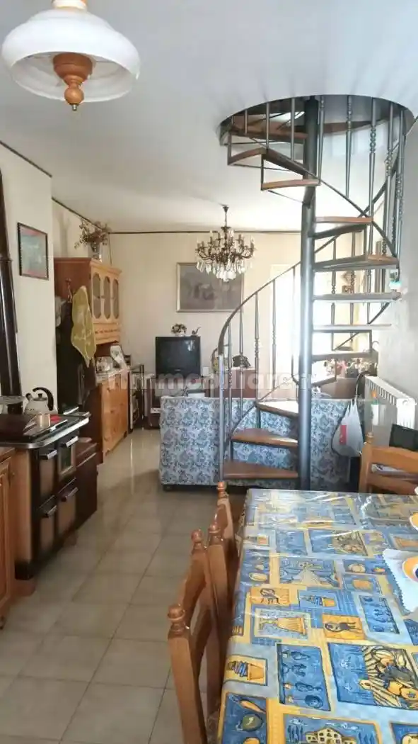 Terratetto unifamiliare via San Basilio 29, Centro, Fabro - foto 5