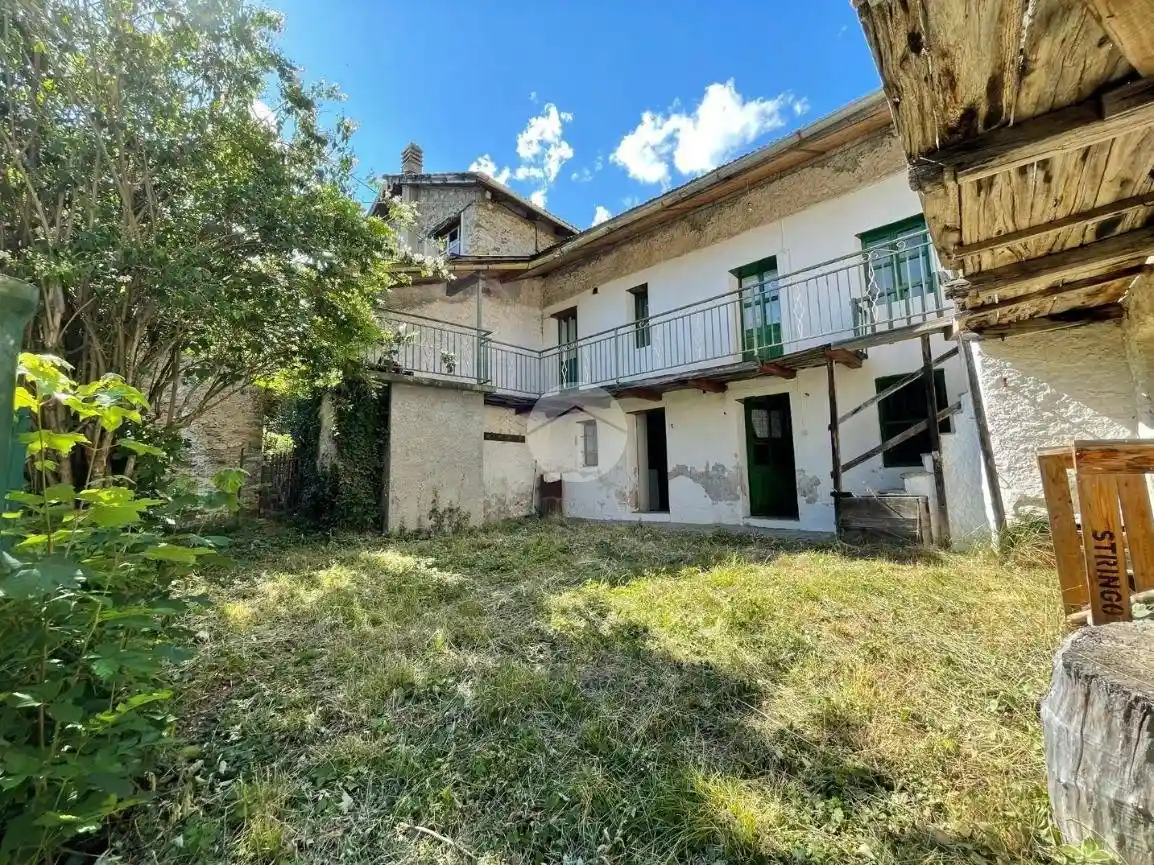 Rustico - Casale in vendita a Rubiana