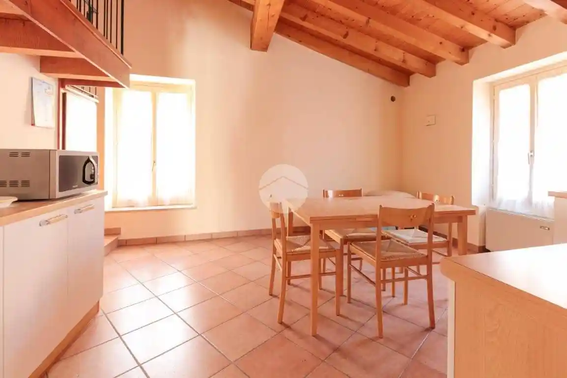 Casa indipendente in vendita a Toscolano-Maderno