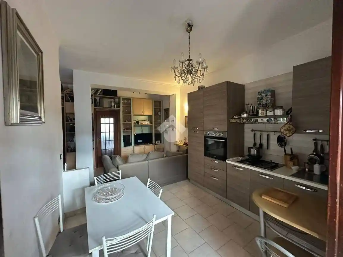 Appartamento in vendita a Corsico