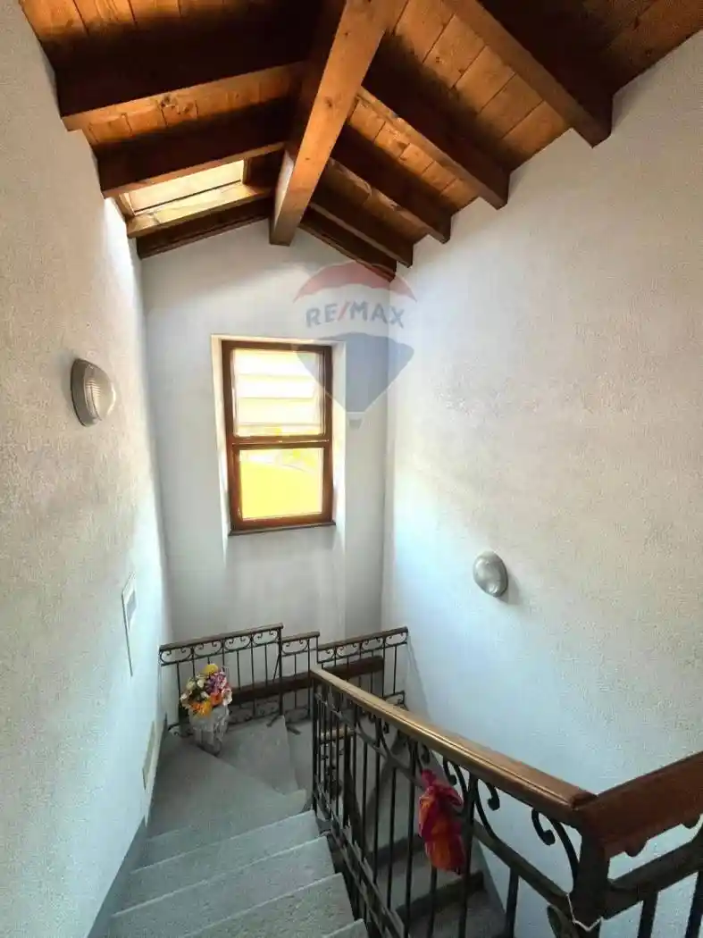 Trilocale G. Garibaldi 30, Centro, Cunardo - foto 3