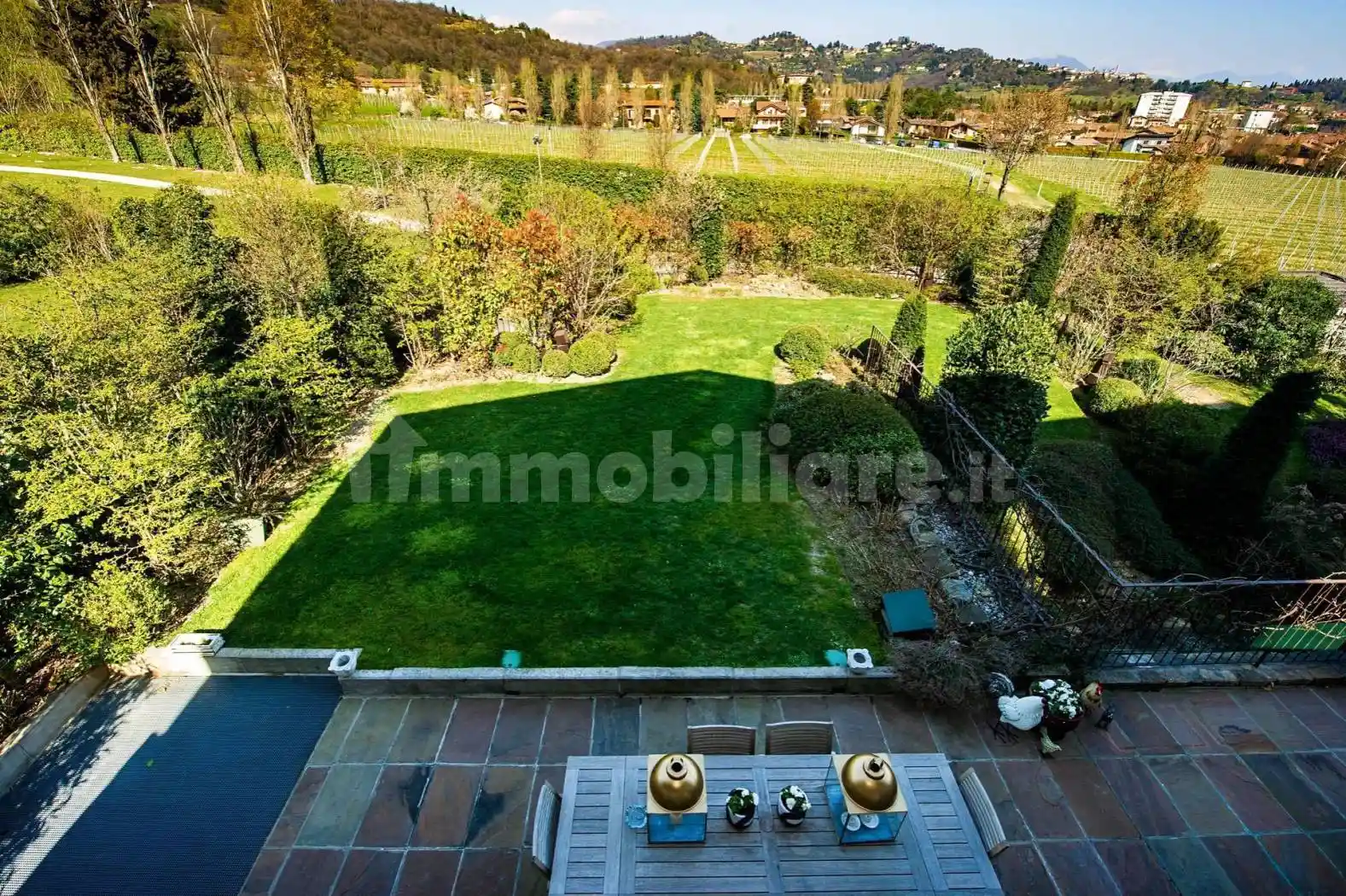 Villa in vendita a Mozzo