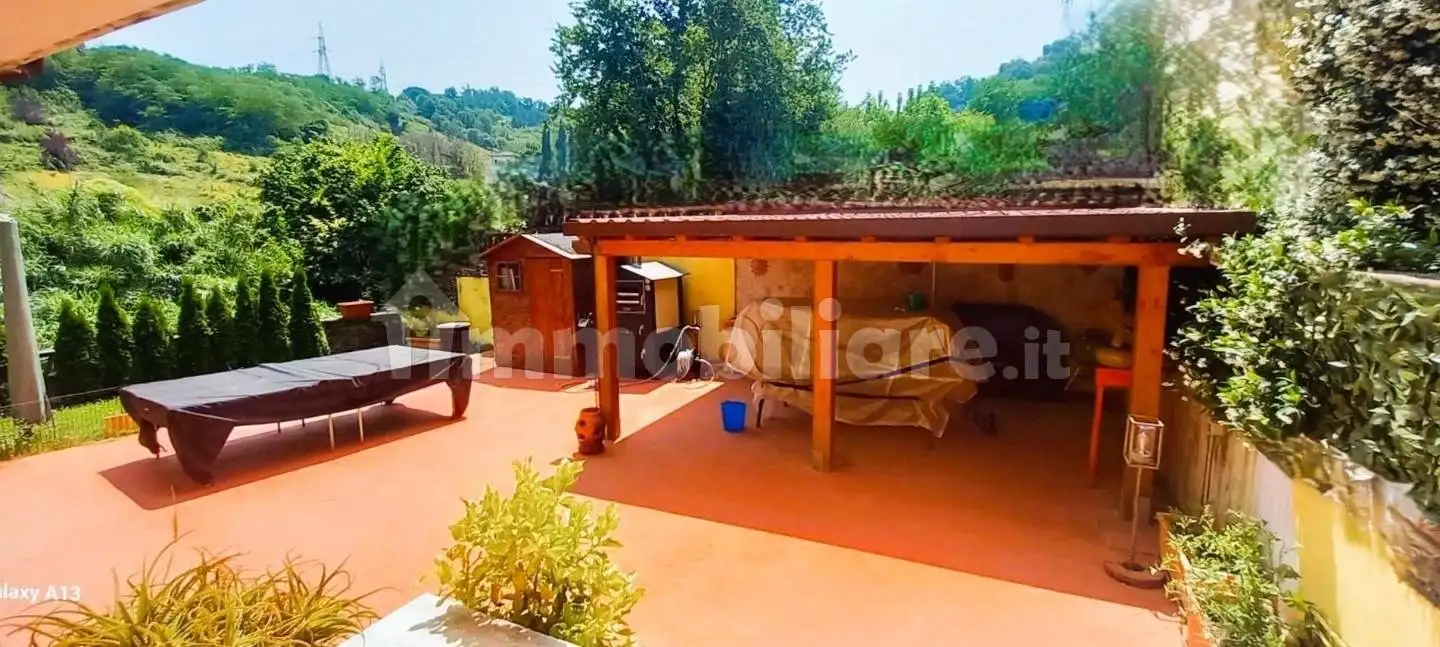 Villetta a schiera in vendita a Carrara