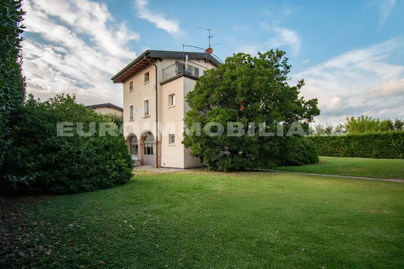 Villa in vendita a Brescia