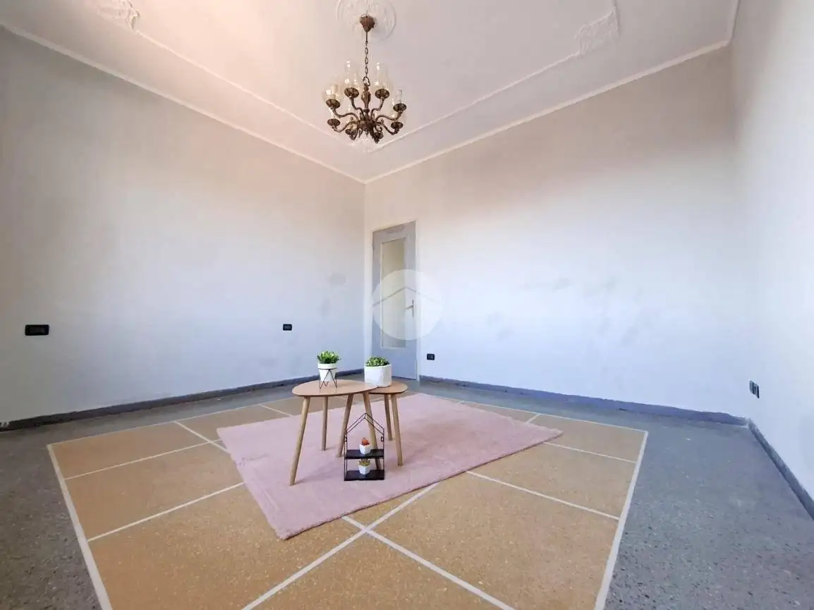 Appartamento in vendita a Voghera