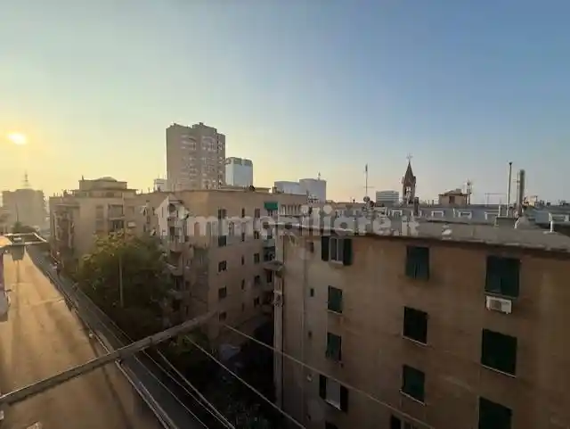 Appartamento in vendita a Genova