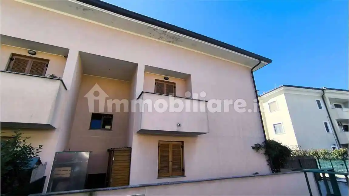 Trilocale via falcone, 14, Centro, Limido Comasco - foto 2