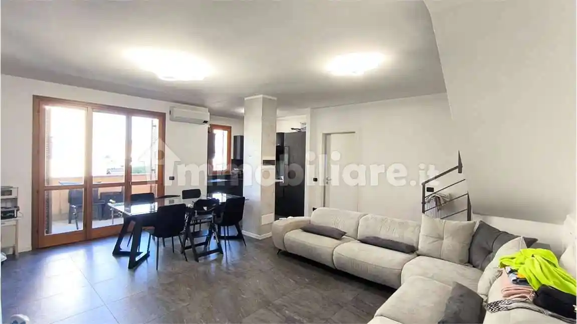 Trilocale via falcone, 14, Centro, Limido Comasco - foto 4