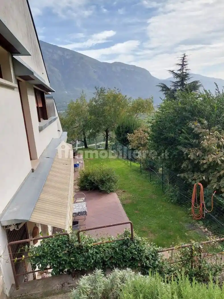 Villa unifamiliare, buono stato, 488 m², Romagnano, Trento - foto 2