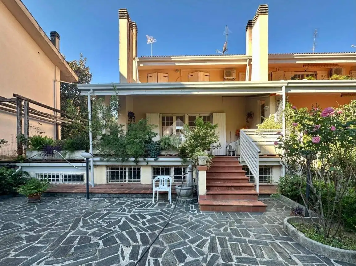 Villetta a schiera in vendita a Rende