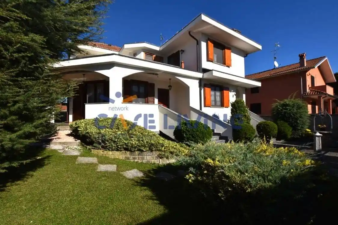 Villa in vendita a Noviglio