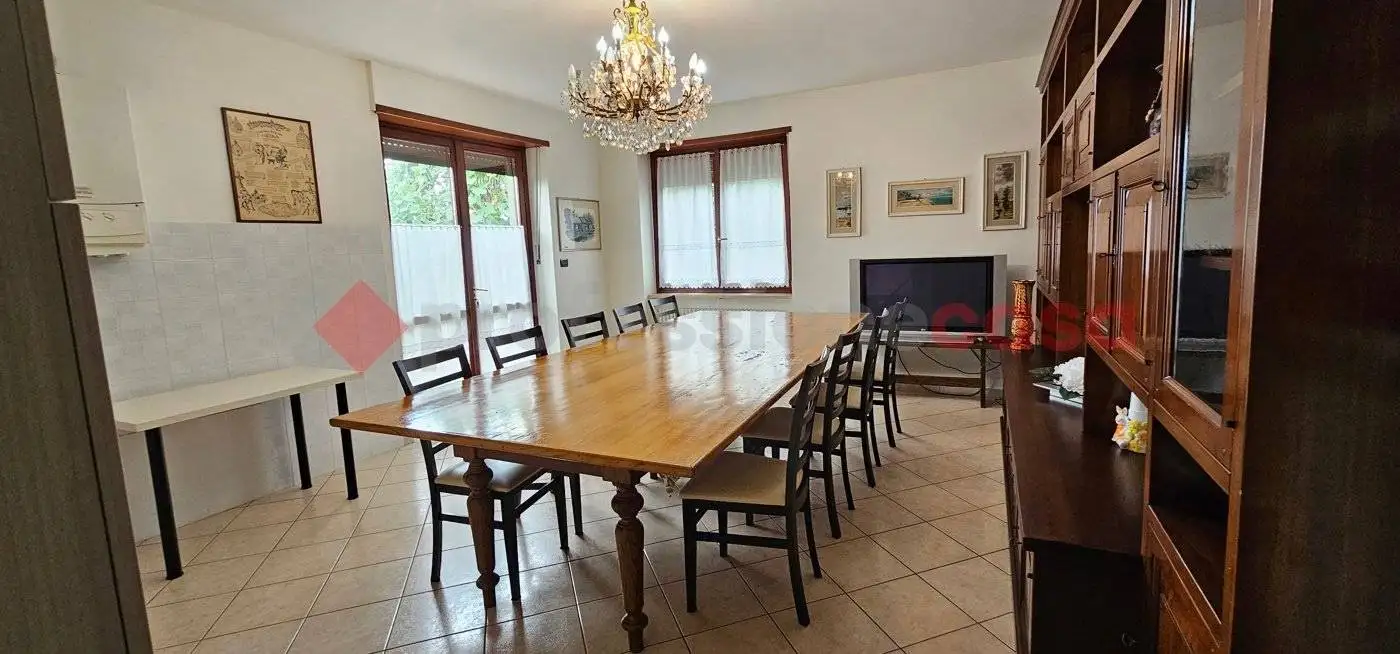 Trilocale via vigone, 46, Cavour - foto 5