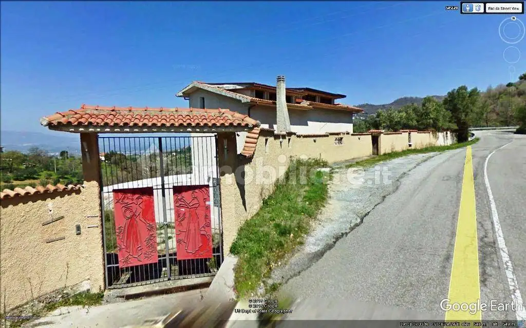 Villa in vendita a Rovito