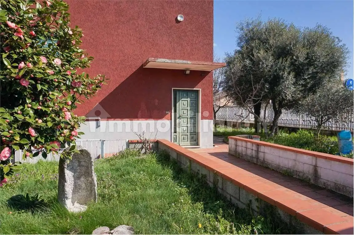 Villa unifamiliare via Resegone, Centro, Cislago - foto 2