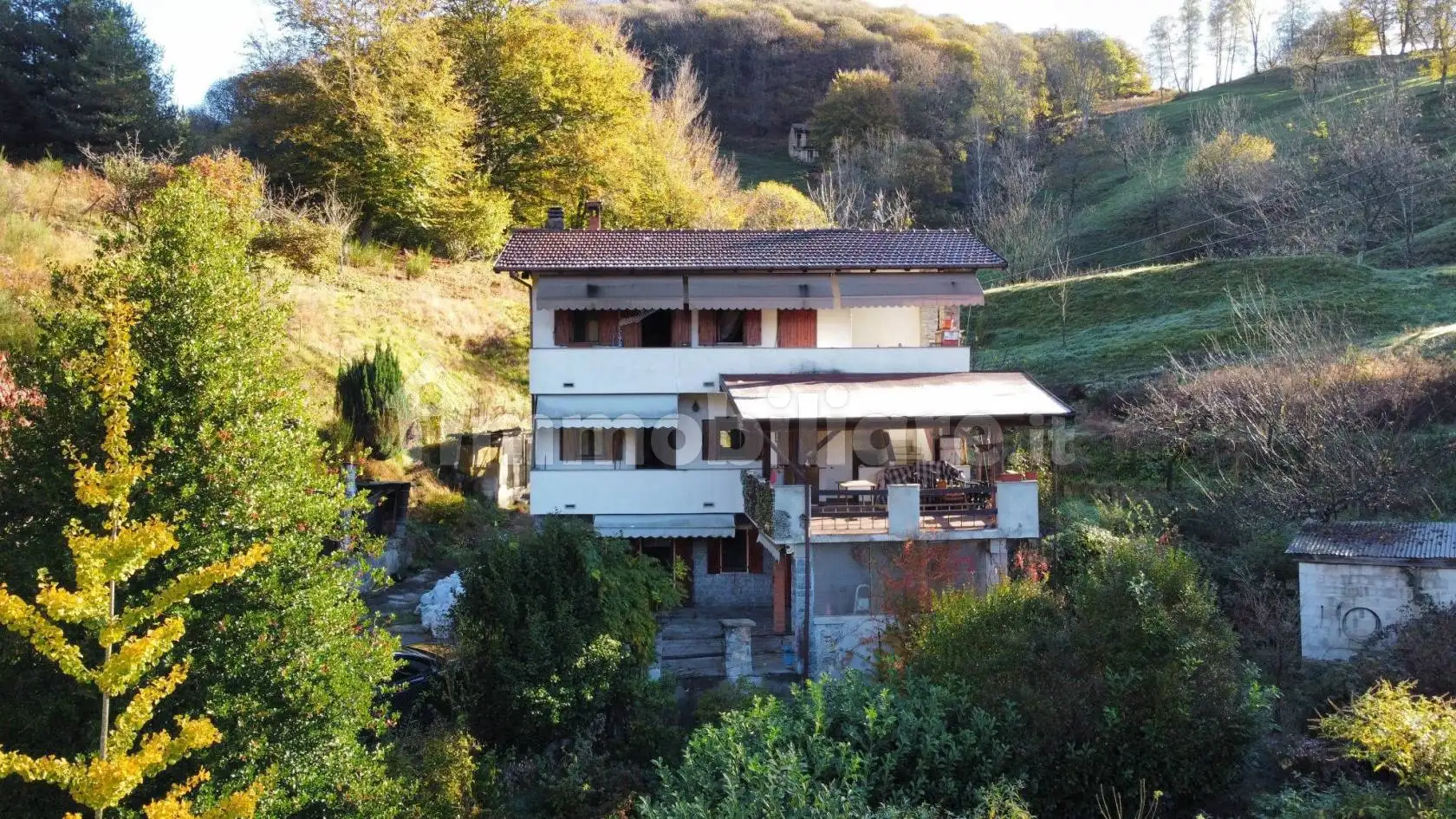 Villa in vendita a Armeno