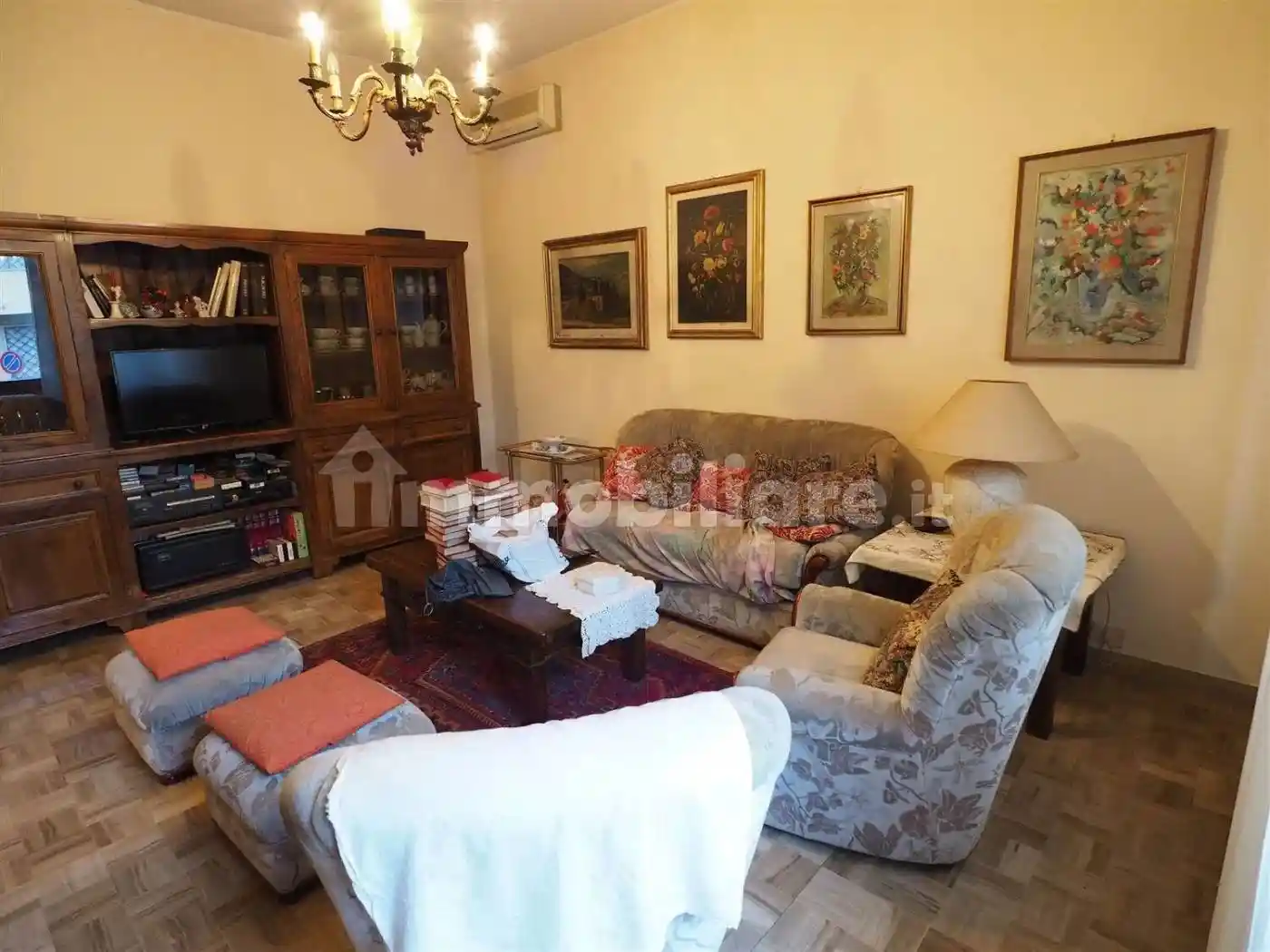 Villa in vendita a Montale