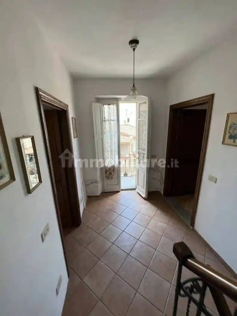 Villa unifamiliare, buono stato, 240 m², Villa Collemandina - foto 4