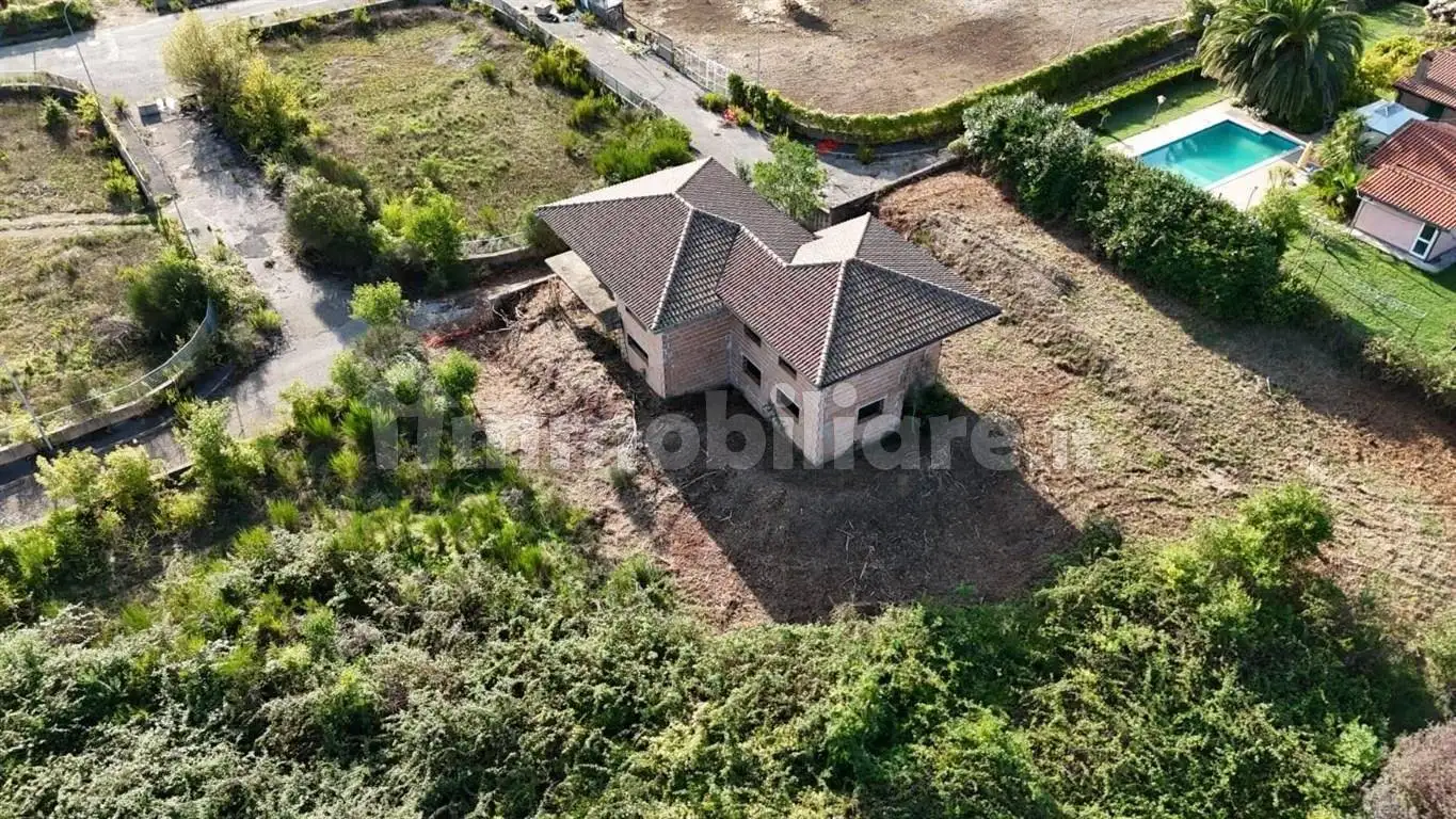 Villa unifamiliare via Braccianese Claudia, Canale Monterano - foto 4