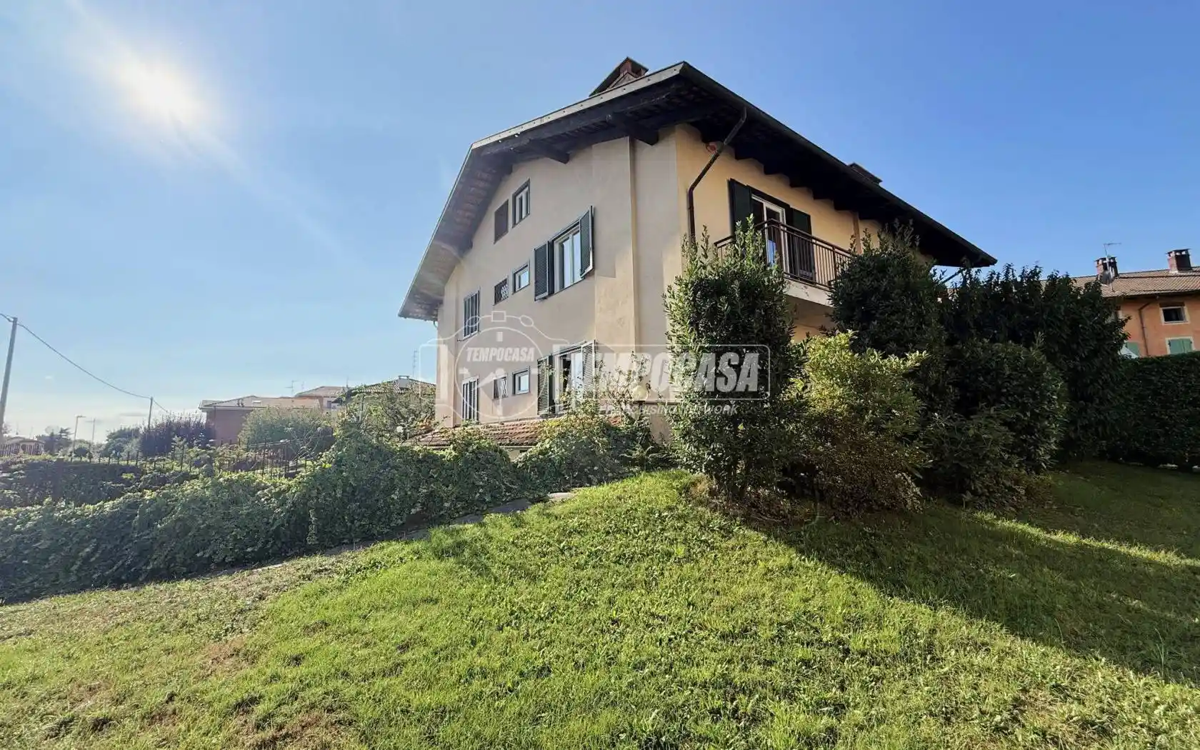 Casa indipendente in vendita a Vigliano Biellese