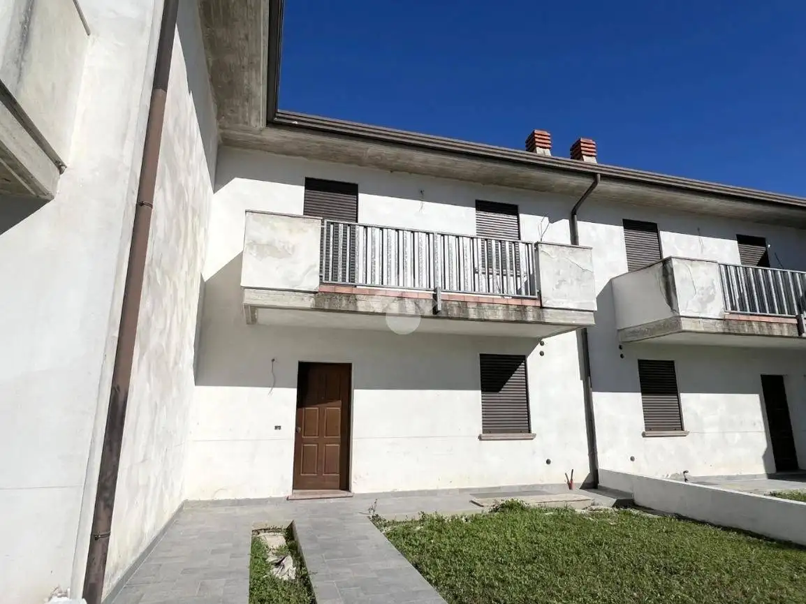 Villa a schiera via Marino Parenti, Asola - foto 3