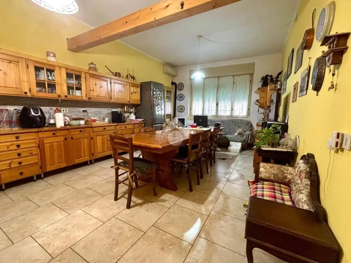 Villa unifamiliare via Giuseppe Verdi 71, Centro, Alfonsine - foto 2