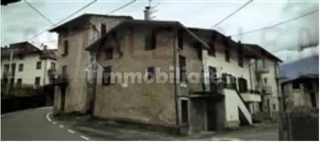 Casa indipendente in asta a Colorina