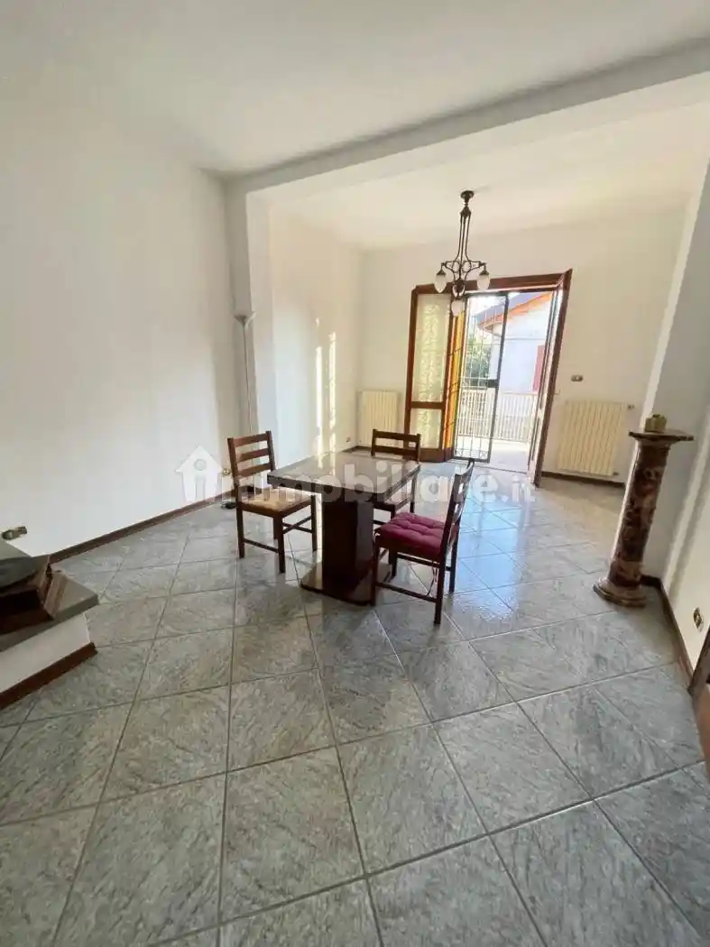 Appartamento buono stato, su più livelli, Carrozzone, Reggio Emilia - foto 3