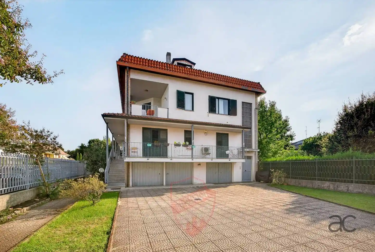 Quadrilocale via Nazario Sauro 6, Usmate, Usmate Velate - foto 2