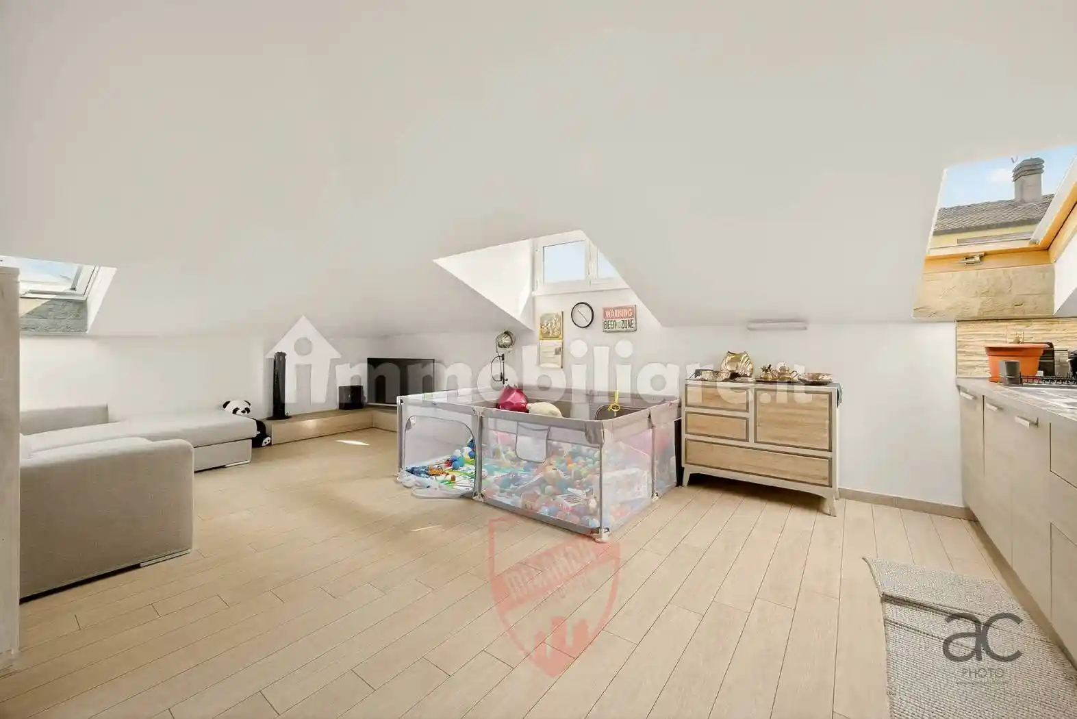 Quadrilocale via Nazario Sauro 6, Usmate, Usmate Velate - foto 5