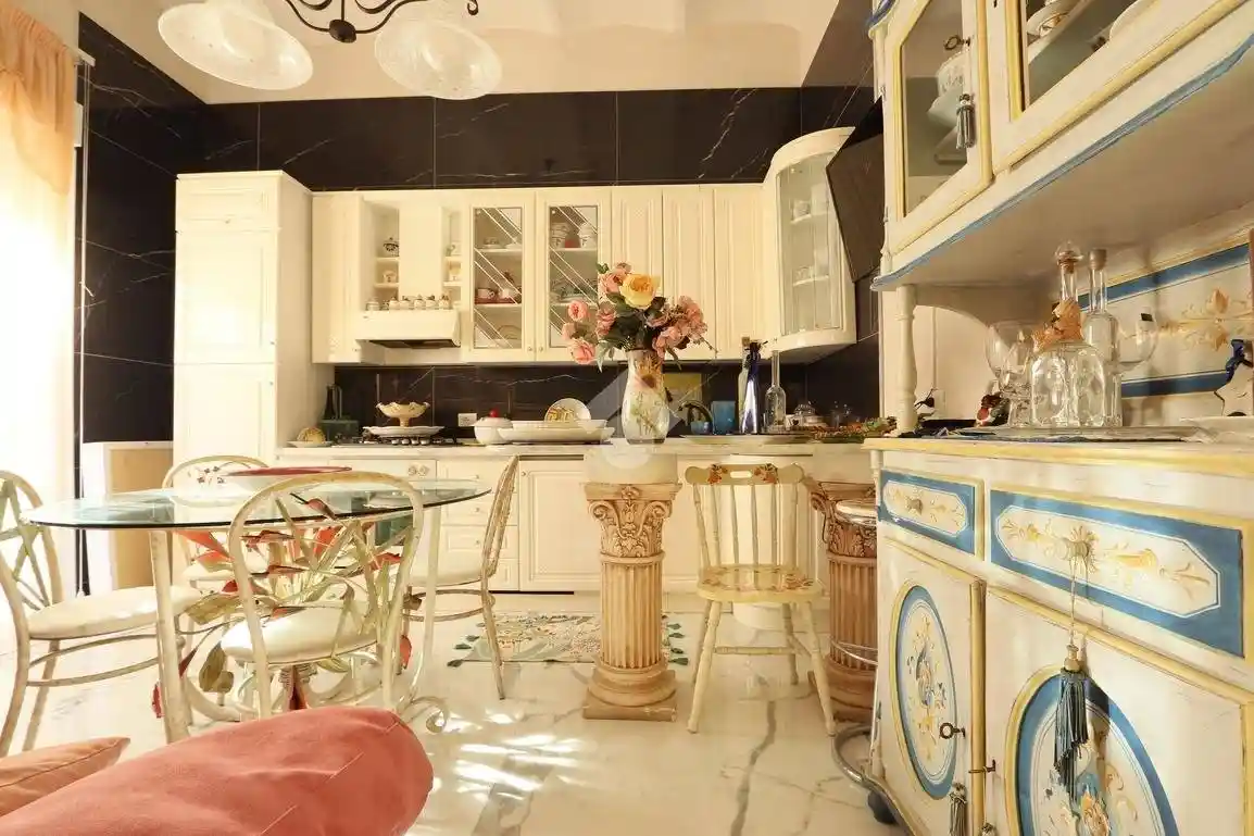 Villa unifamiliare via Cesare Battisti 54, Centro, Alba Adriatica - foto 2