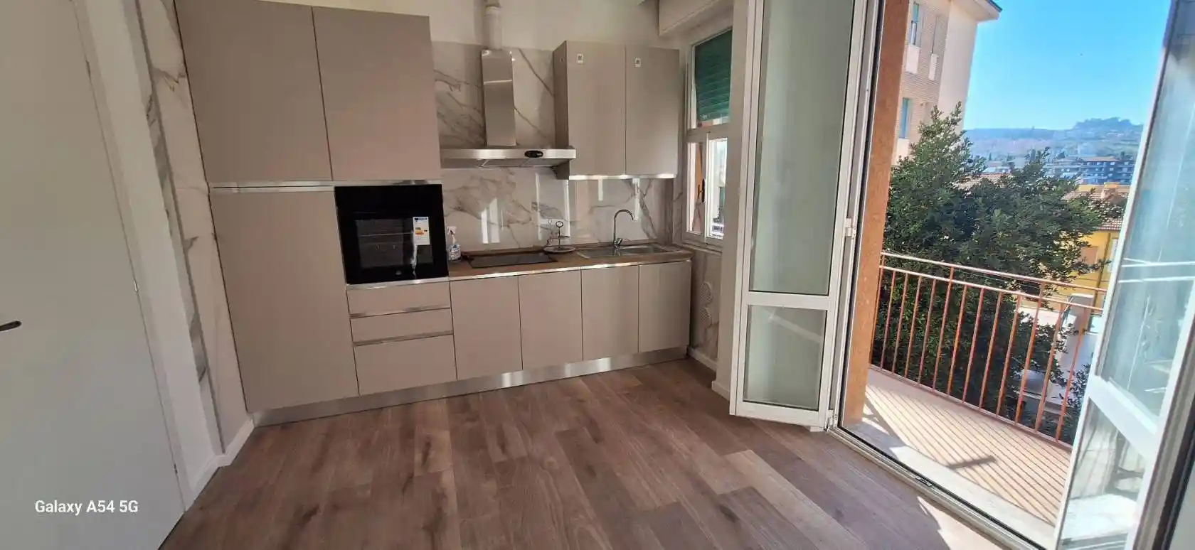 Appartamento in vendita a Ancona