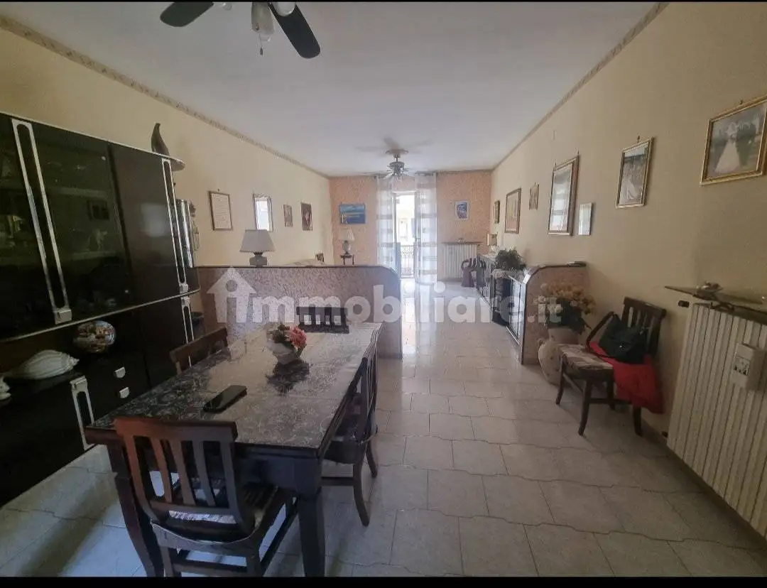 Appartamento in vendita a Trentola-Ducenta