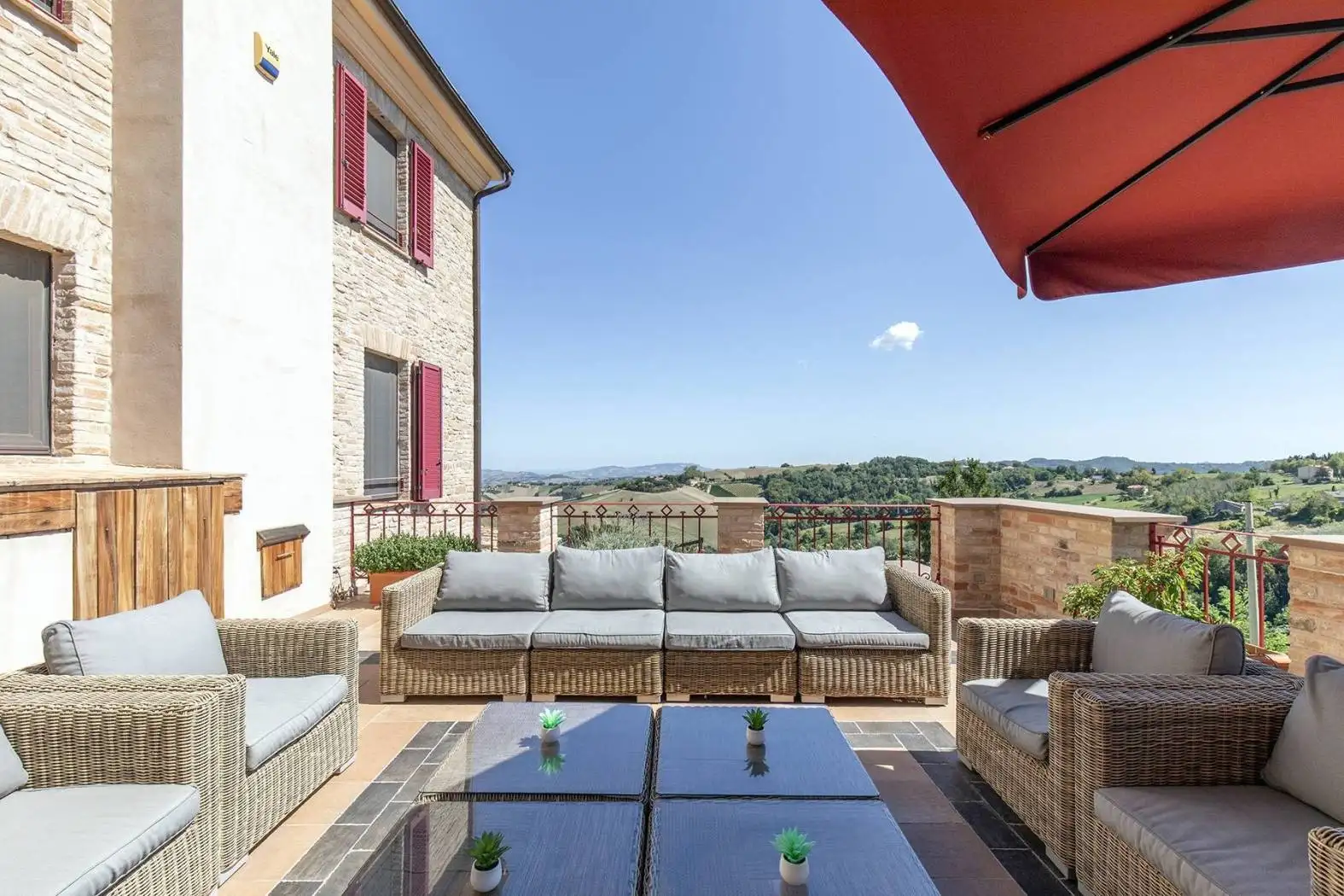 Palazzo - Edificio in vendita a Montelparo