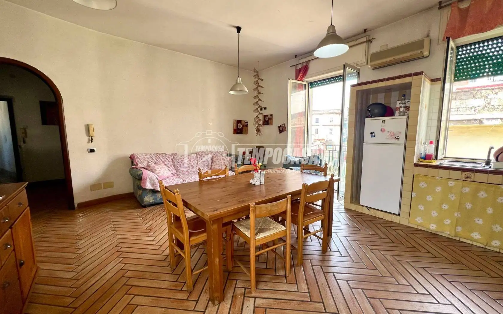 Appartamento in vendita a Napoli