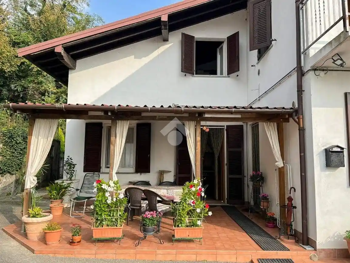 Terratetto plurifamiliare via Maneggio 21, Bobbiate - Schiranna, Varese - foto 2