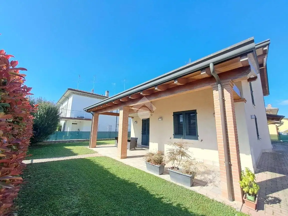 Villa unifamiliare via Alfonso Calcagnini d'este 18, Alfonsine - foto 5