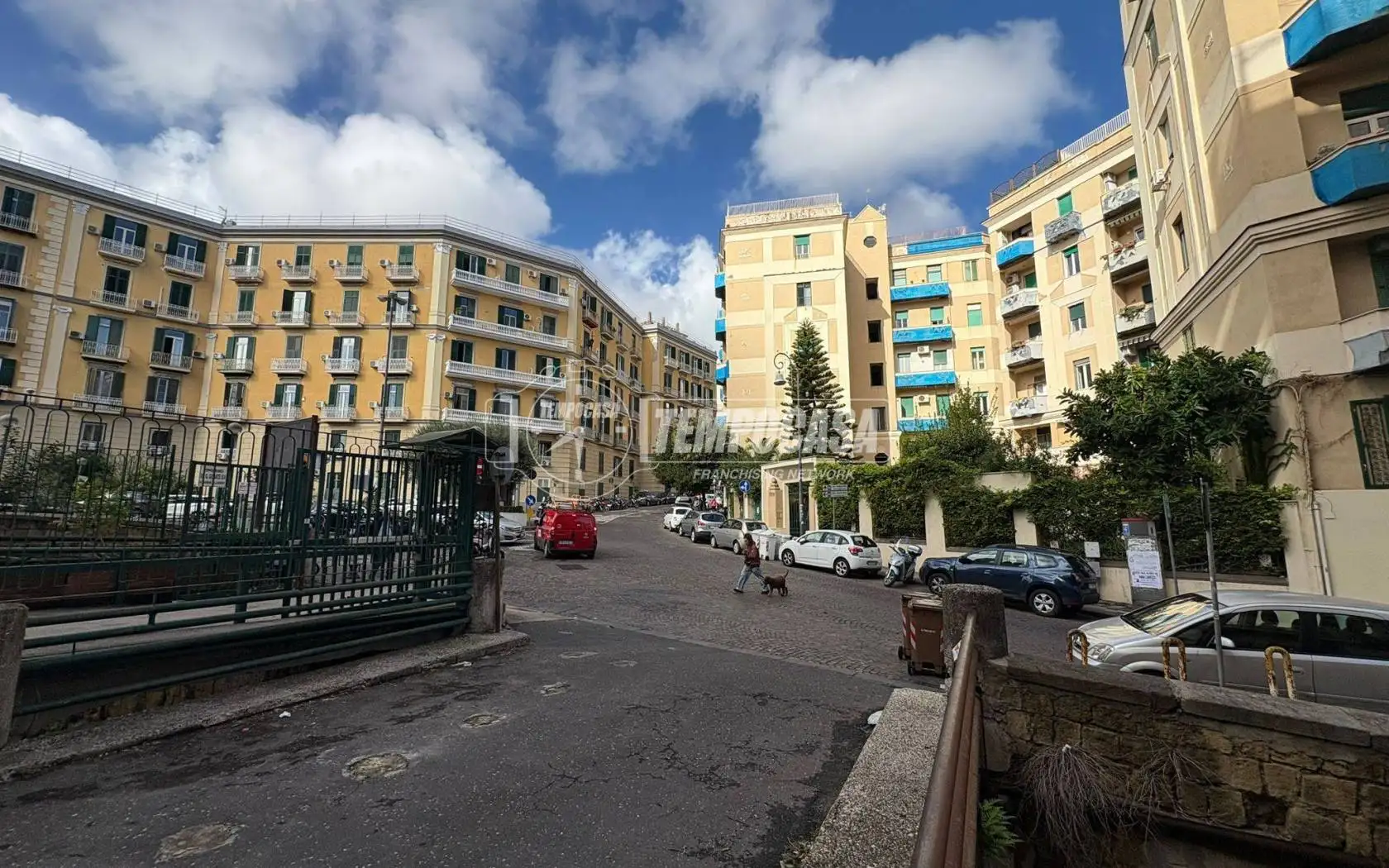 Appartamento in vendita a Napoli