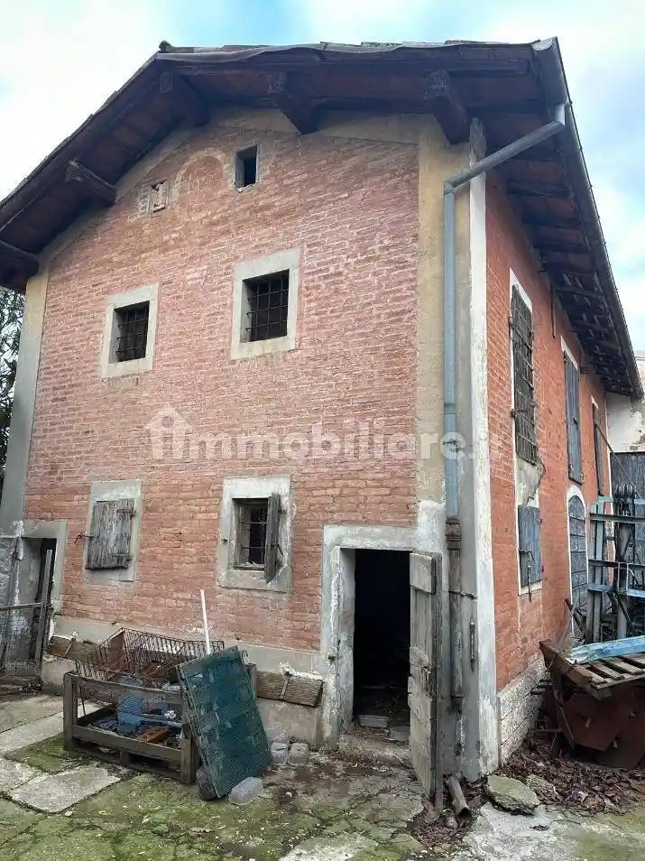 Rustico - Casale in vendita a Castelfranco Emilia
