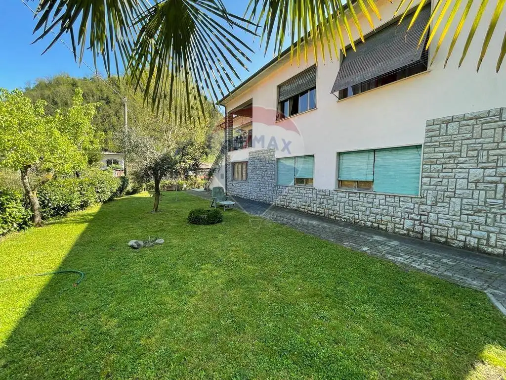 Villa unifamiliare, buono stato, 210 m², Centro, Bagni di Lucca - foto 4