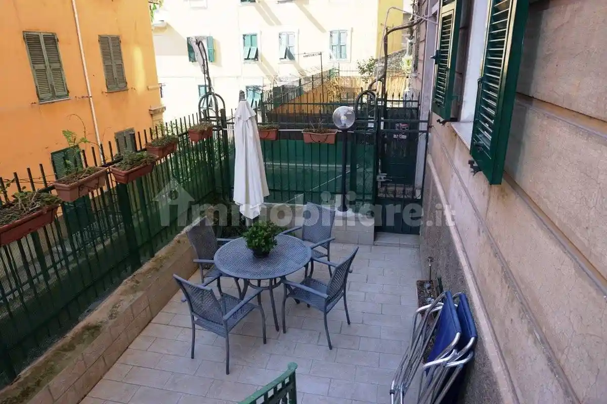 Appartamento in vendita a Genova