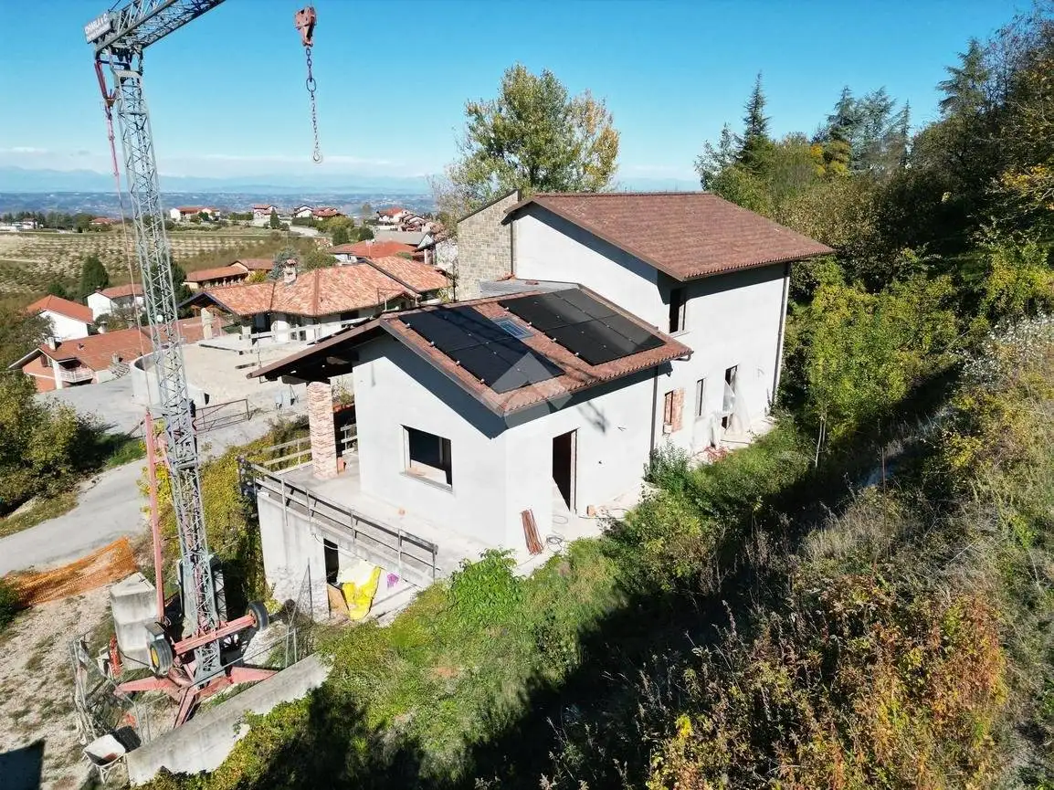 Terratetto unifamiliare via Maggiorino Vigolungo, Benevello - foto 3