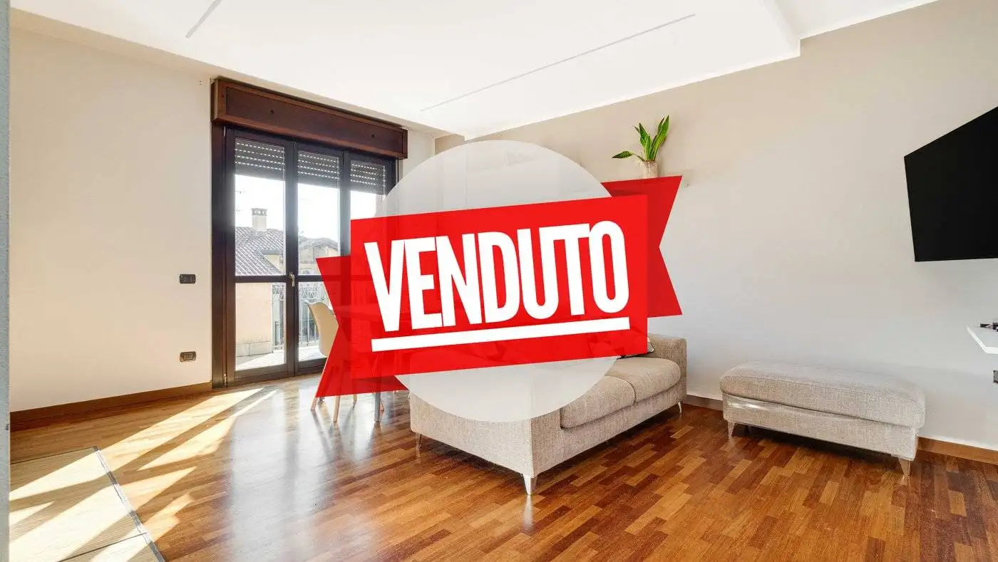 Appartamento in vendita a Ceriano Laghetto